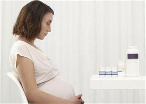 Mẹ bị cảm cúm, con dễ mắc chứng tự kỷ